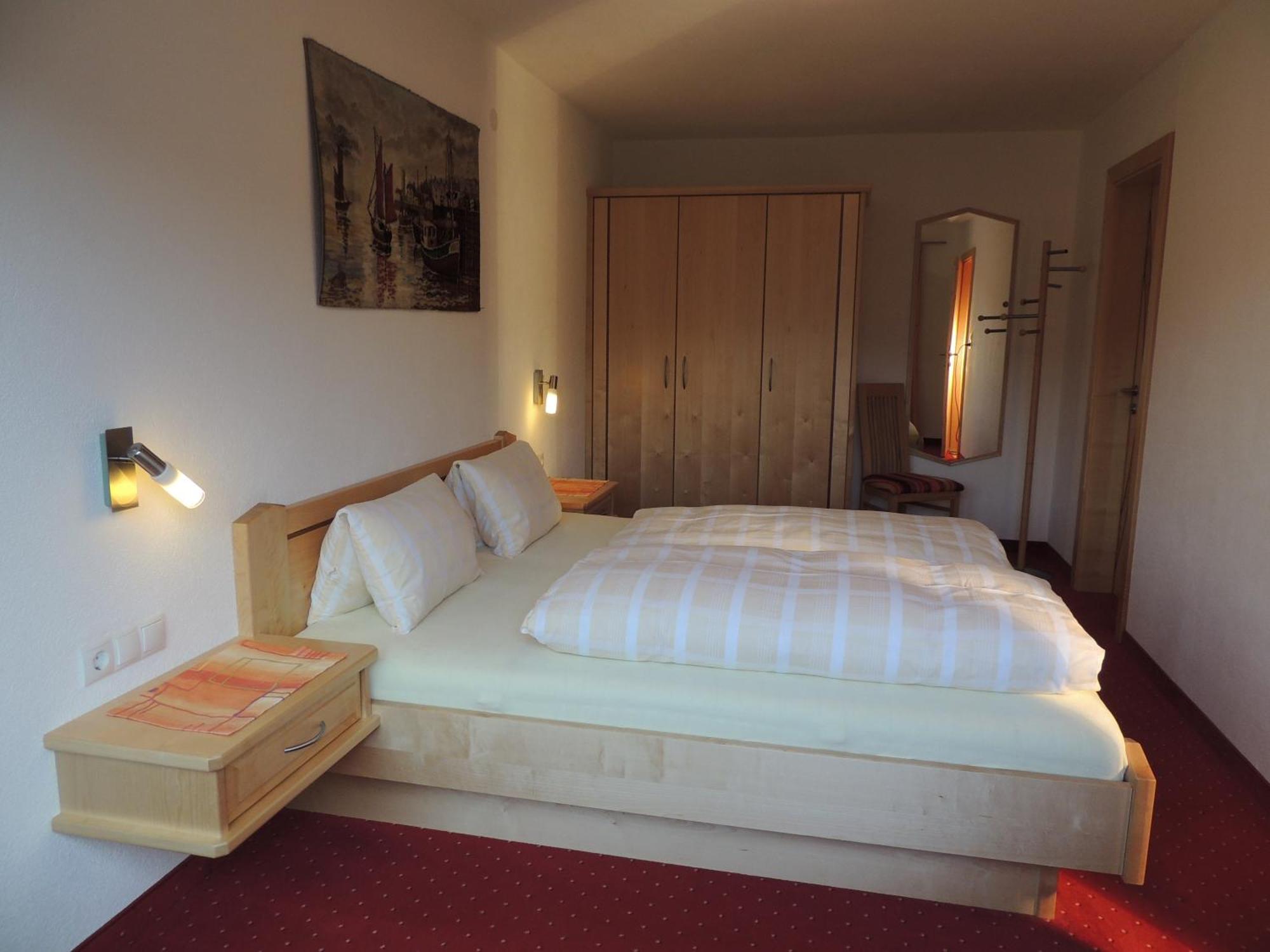 Gaestehaus Regina Uderns Room photo